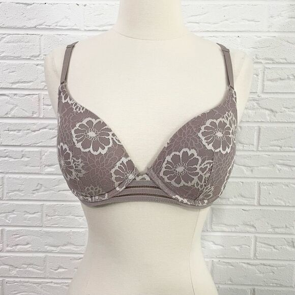 Victoria’s Secret PINK Lightly Lined Floral Lace Bra Size 36B - Picture 1 of 3